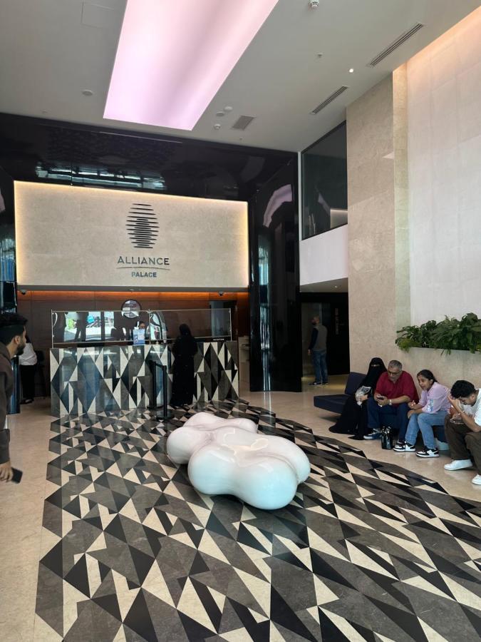 Alliance Palace Aparthotel By Marriott Batumi Eksteriør billede