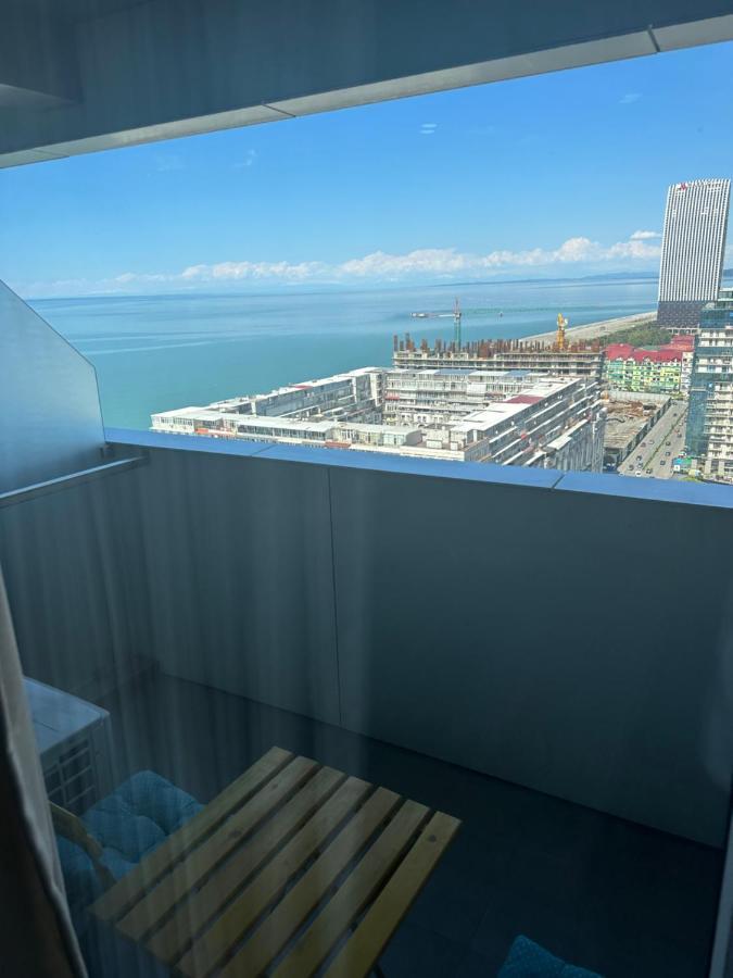 Alliance Palace Aparthotel By Marriott Batumi Eksteriør billede
